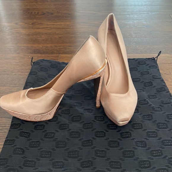 Herve Leger Platform Heels, Size 39.5 - Picture 2 of 4